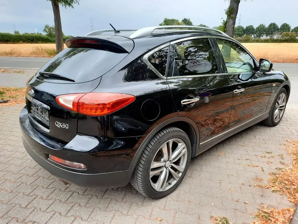 Gebraucht Infiniti QX50 320 PS (235 kW) 2013 Schwarz SUV