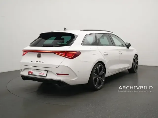 Gebraucht Cupra Leon VZ 245 PS (180 kW) 2024 Weiss Kombi