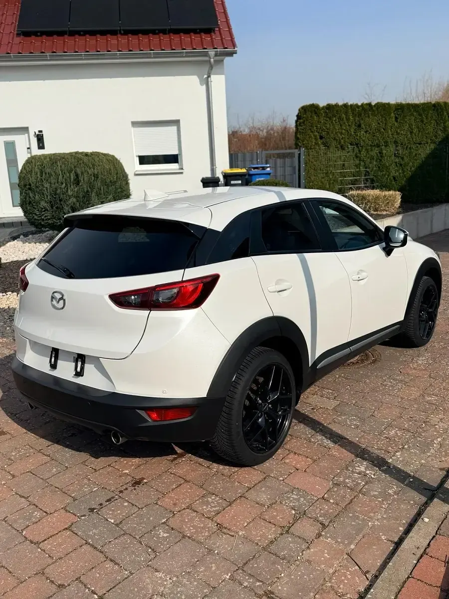 Gebraucht Mazda 3 Inclusive 121 PS (88 kW) 2018 Weiß SUV
