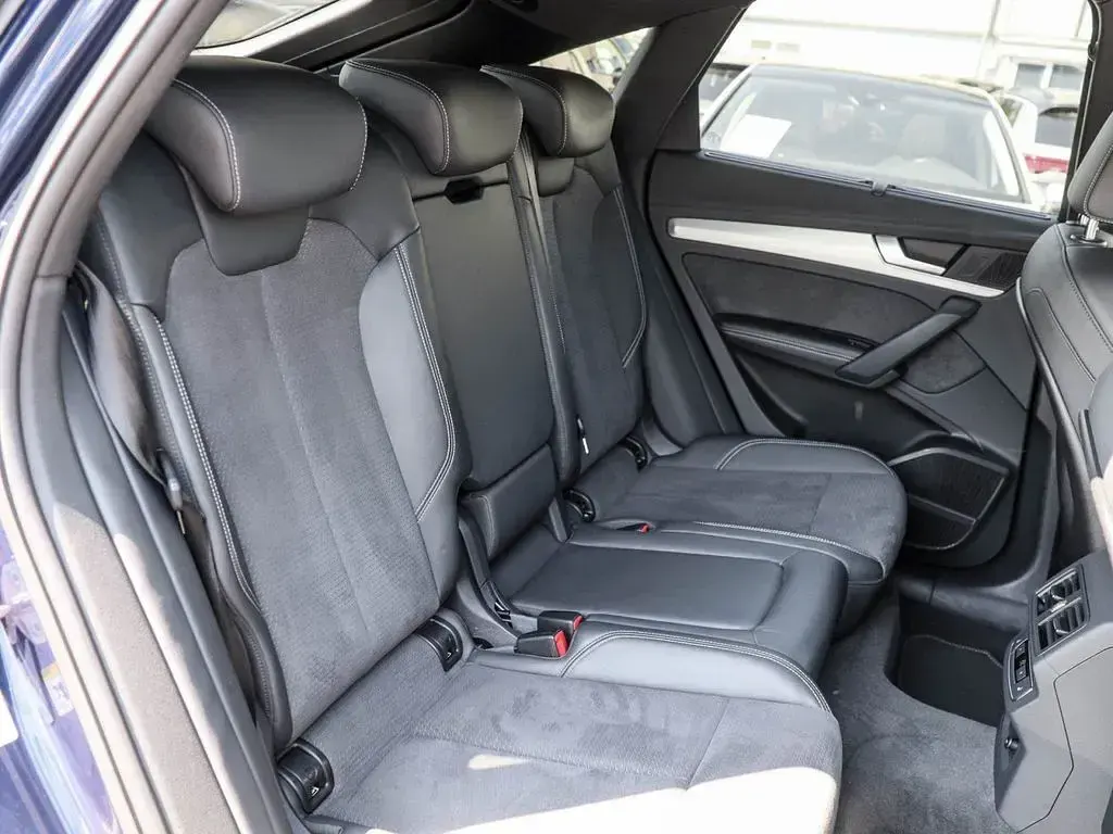Gebraucht Audi Q5 Sportback S-Line 367 PS (269 kW) 2023 Navarrablau metallic SUV