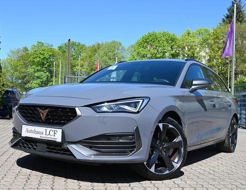 Second-hand Cupra Leon 150 CP (110 kW) 2024 Gri Berlinǎ