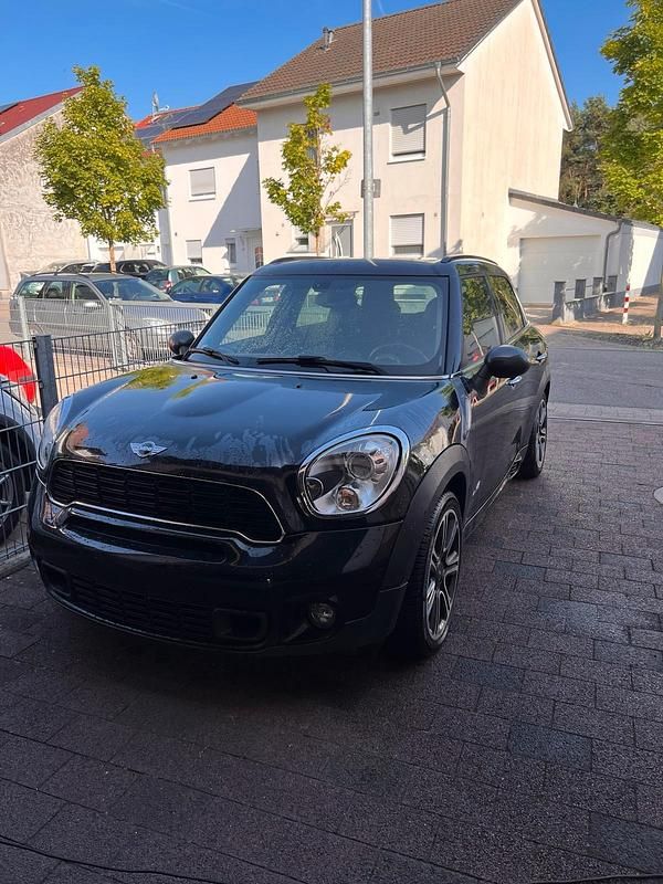 Schwarz Gebraucht 2014 Mini John Cooper Works Countryman SUV | 13.500 € - Bild 1/4