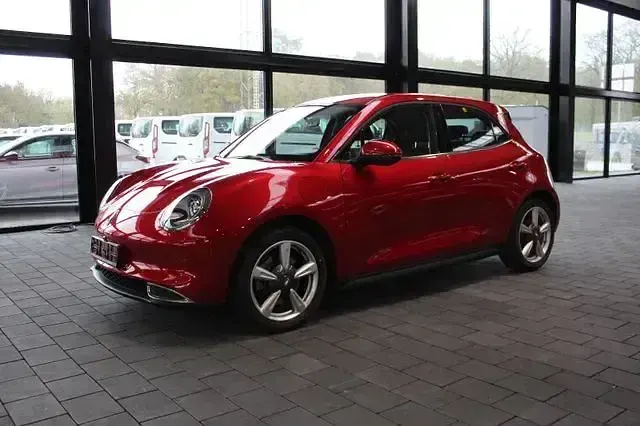 Second-hand Ora 03 125 kW (171 CP) 2023 Roșu Hatchback