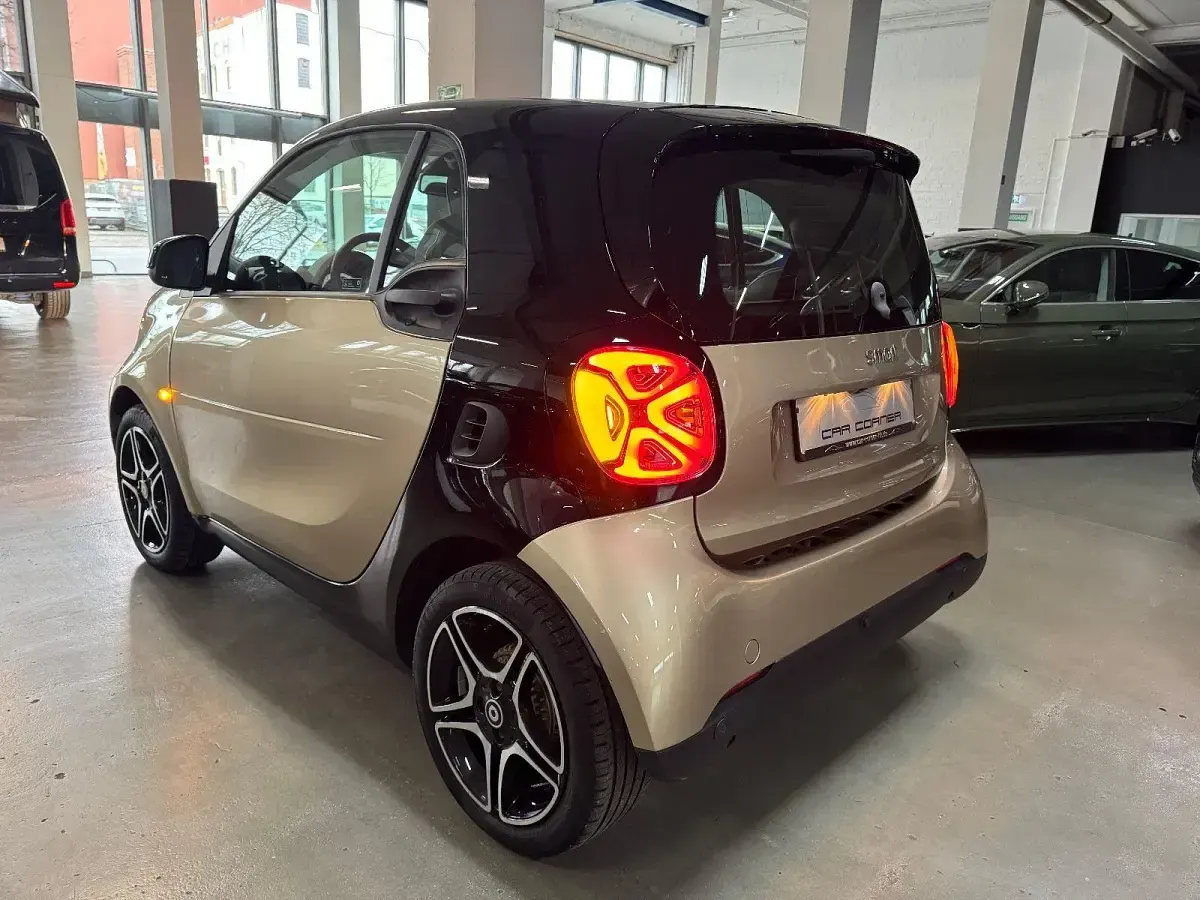 Gebraucht Smart ForTwo Electric Drive Prime Exclusive 60 kW (82 PS) 2020 Gold Coupé