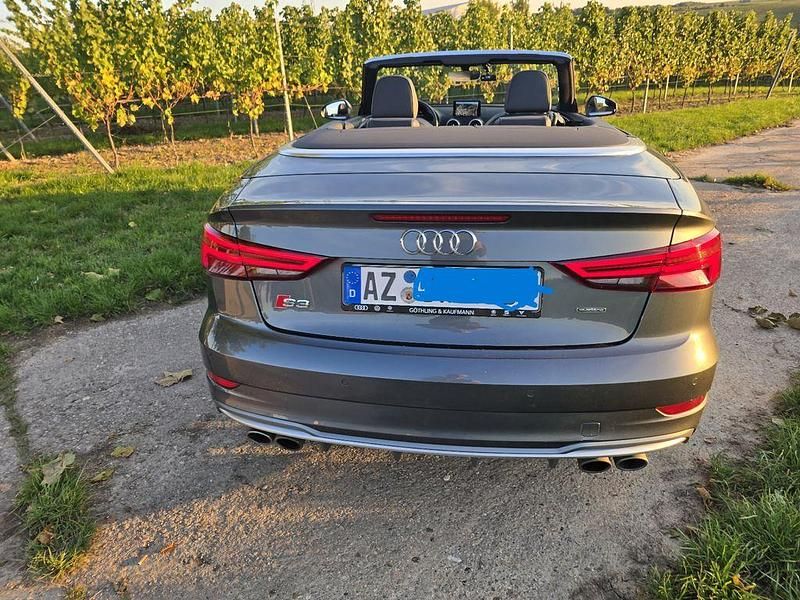 Gebraucht Audi S3 Cabriolet Ambiente 300 PS (220 kW) 2020 Grau Cabrio