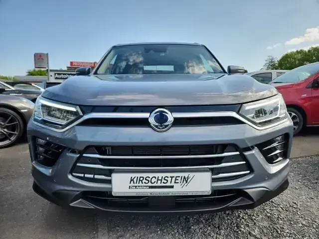 Gebraucht SsangYong Korando 165 PS (121 kW) 2022 Grau SUV
