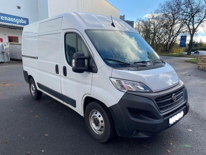 Weiß Gebraucht 2021 Fiat Ducato Van | 16.990 € (Fairer Preis) - Bild 1/4