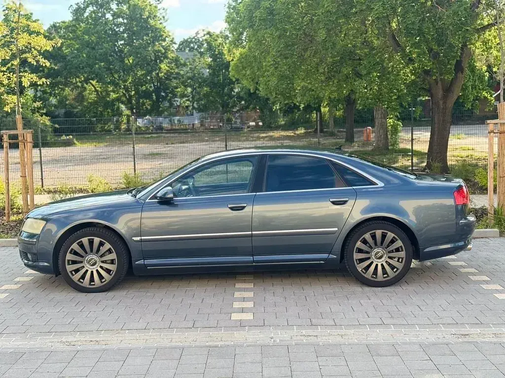 Gebraucht Audi A8L Ambiente 334 PS (245 kW) 2003 Grau Limousine