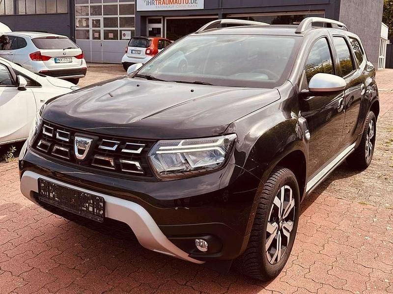 Perlmuttschwarz Gebraucht 2022 Dacia Duster Prestige SUV | 19.990 € (Guter Preis) - Bild 1/4