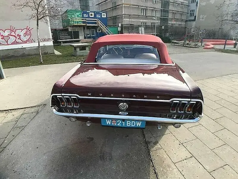 Gebraucht Ford V8 200 PS (147 kW) 1968 Rot Cabrio