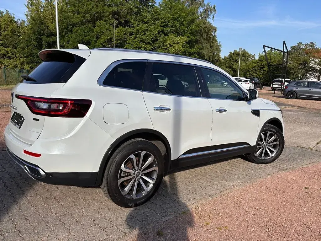 Gebraucht Renault Koleos Intens 184 PS (135 kW) 2022 Weiß SUV