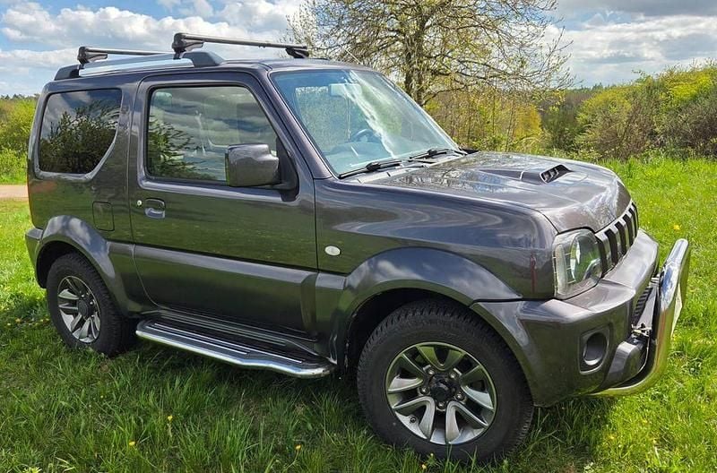 Gebraucht Suzuki Jimny Style 84 PS (61 kW) 2017 Grau SUV