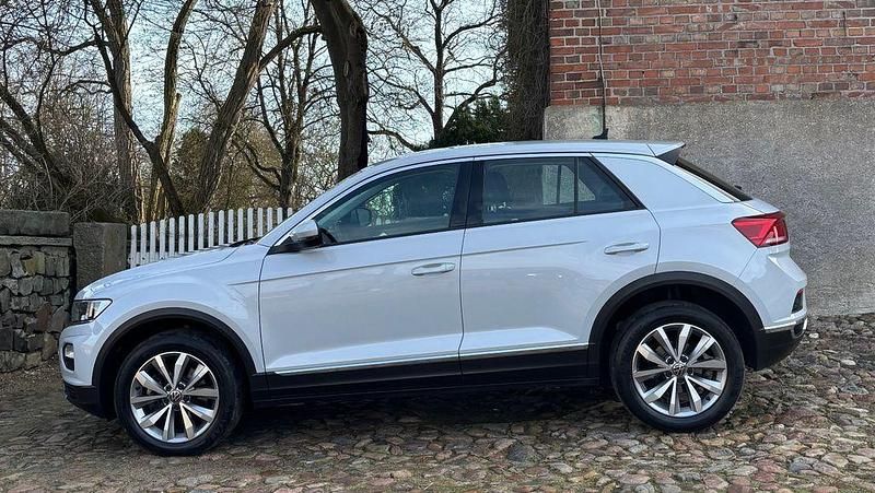 Gebraucht VW T-Roc Style 150 PS (110 kW) 2021 Weiß SUV