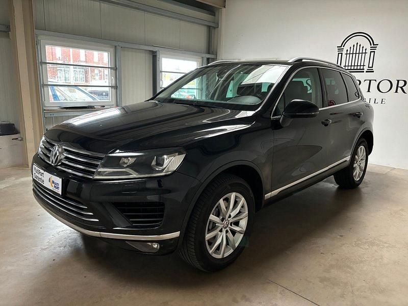 Gebraucht VW Touareg 262 PS (192 kW) 2015 Schwarz SUV