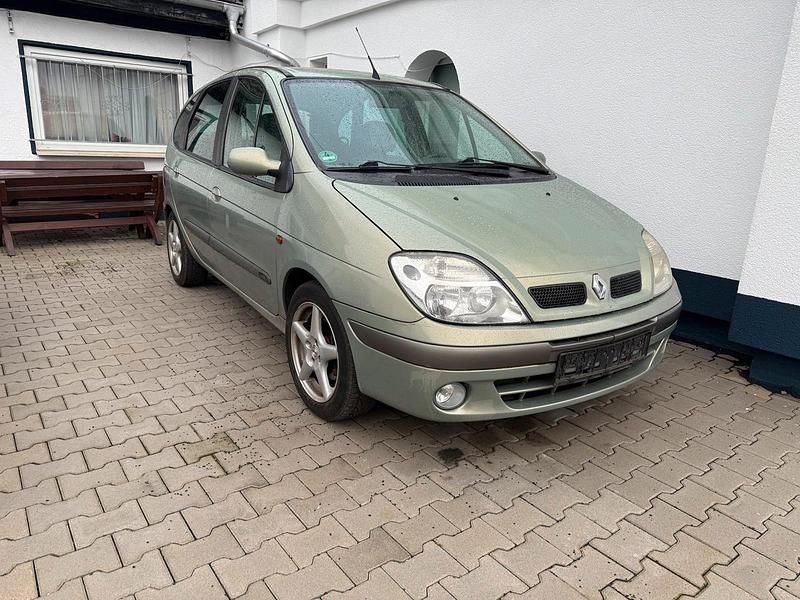 Gebraucht Renault Scénic 130 PS (95 kW) 2002 Grün Van / Kleinbus
