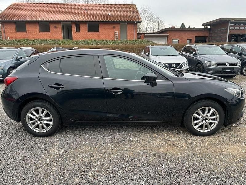 Gebraucht Mazda 3 Active 120 PS (88 kW) 2016 Schwarz Limousine