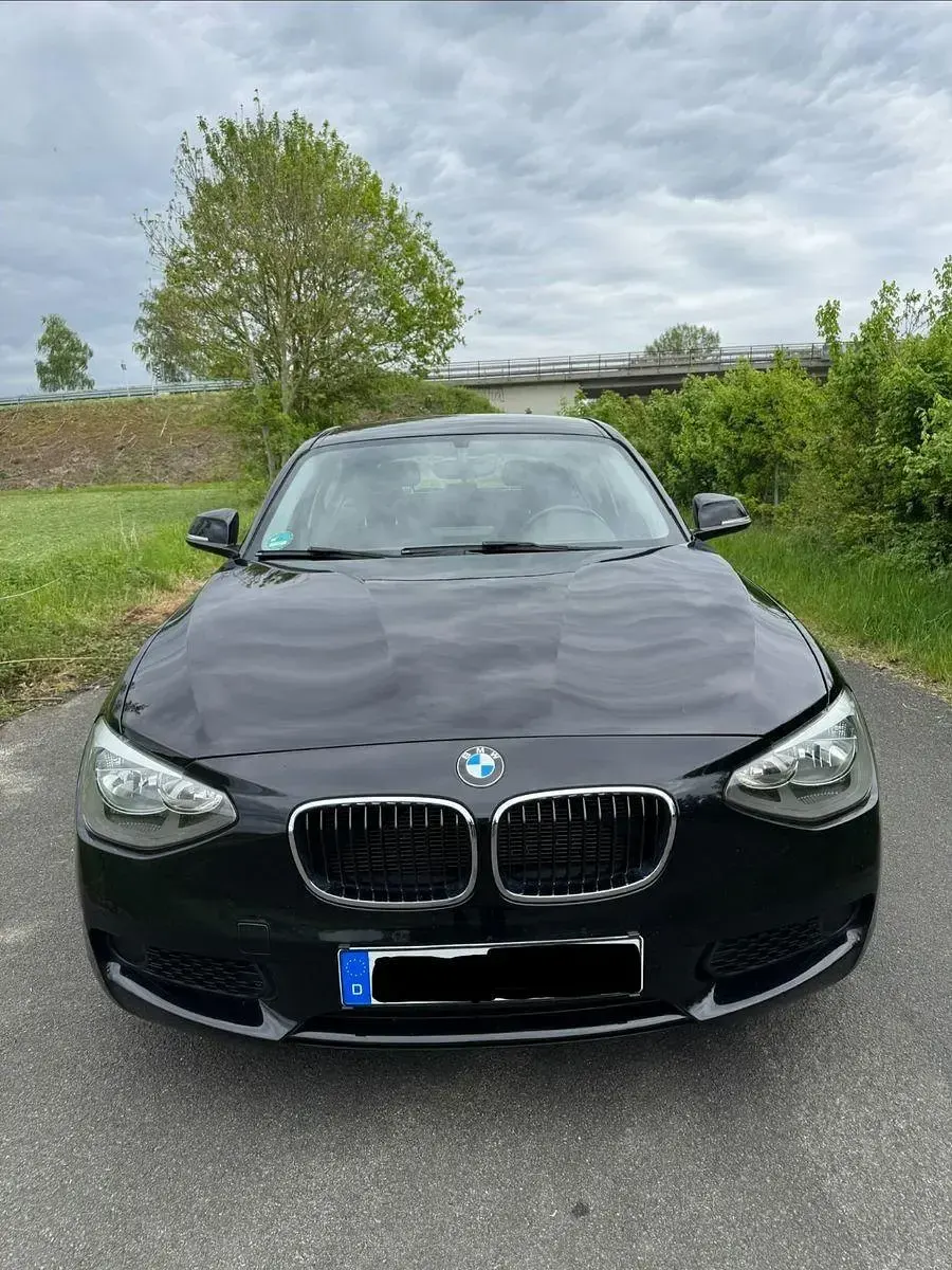 Gebraucht BMW 114 Performance 199 PS (146 kW) 2015 Schwarz Kleinwagen