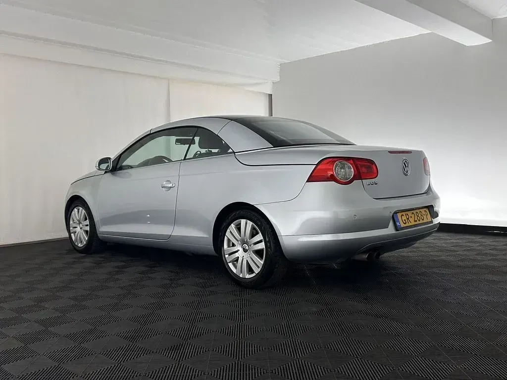 Gebraucht VW Eos 200 PS (147 kW) 2006 Silber Cabrio