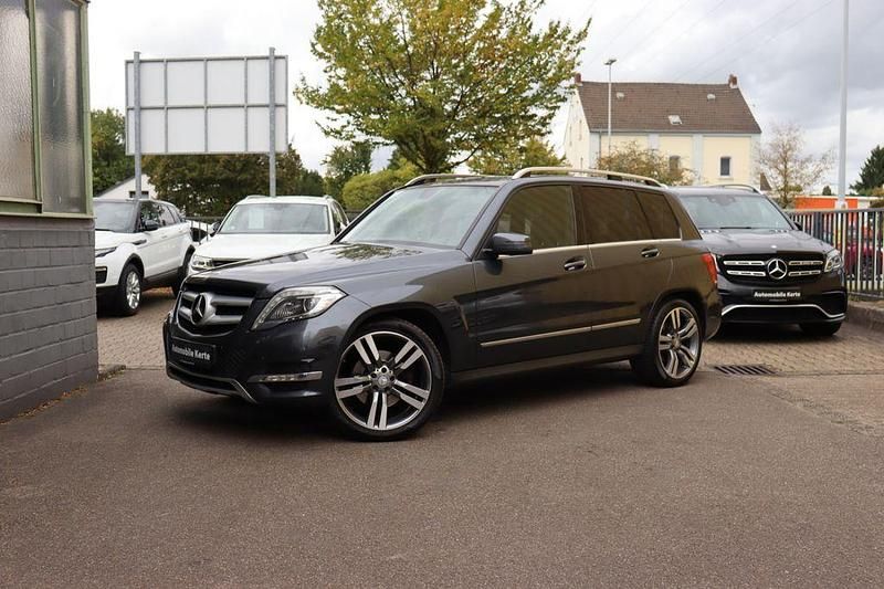 Grau Gebraucht 2014 Mercedes GLK250 SUV | 21.890 € (Teuer) - Bild 1/4
