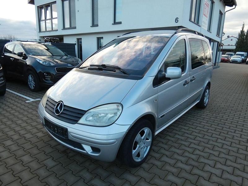 Silber Gebraucht 2003 Mercedes Vaneo Van / Kleinbus | 999 € (Guter Preis) - Bild 1/4