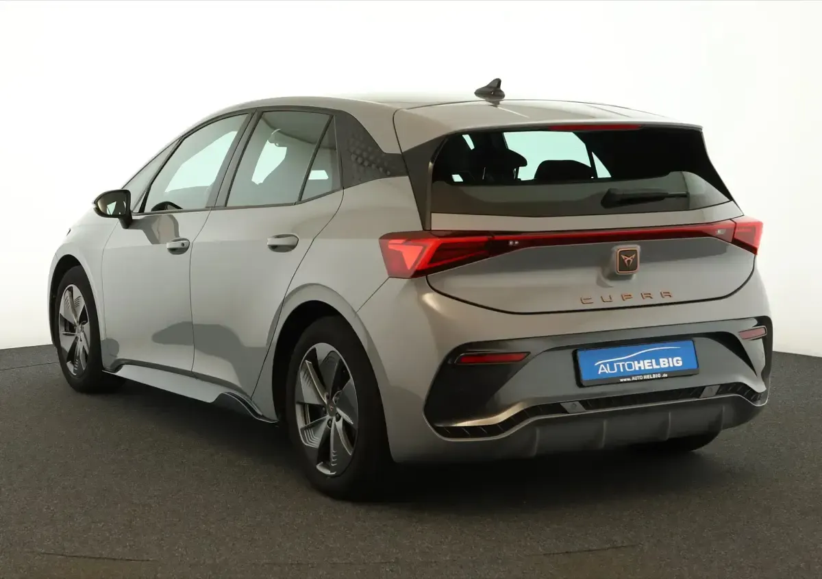 Gebraucht Cupra Born 150 kW (204 PS) 2022 Vaporgrau Kleinwagen