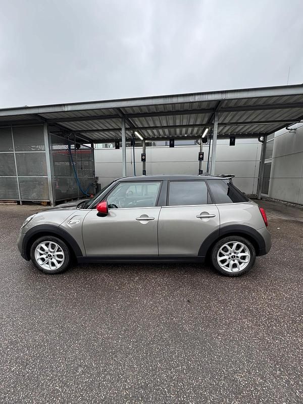 Silber Gebraucht 2018 Mini Cooper S Kleinwagen | 20.000 € (Fairer Preis) - Bild 1/4