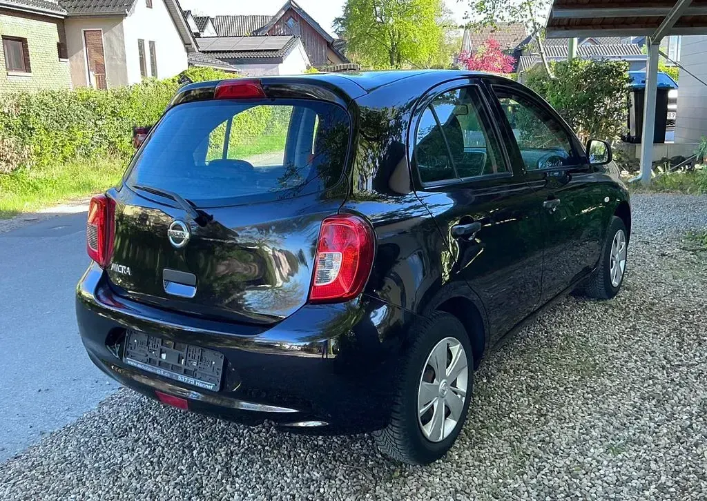 Gebraucht Nissan Micra Visia 71 PS (52 kW) 2016 Schwarz Kleinwagen