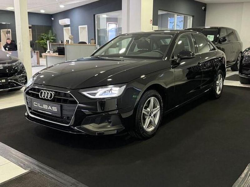 Gebraucht Audi A4 Business 150 PS (110 kW) 2023 Brillantschwarz Limousine