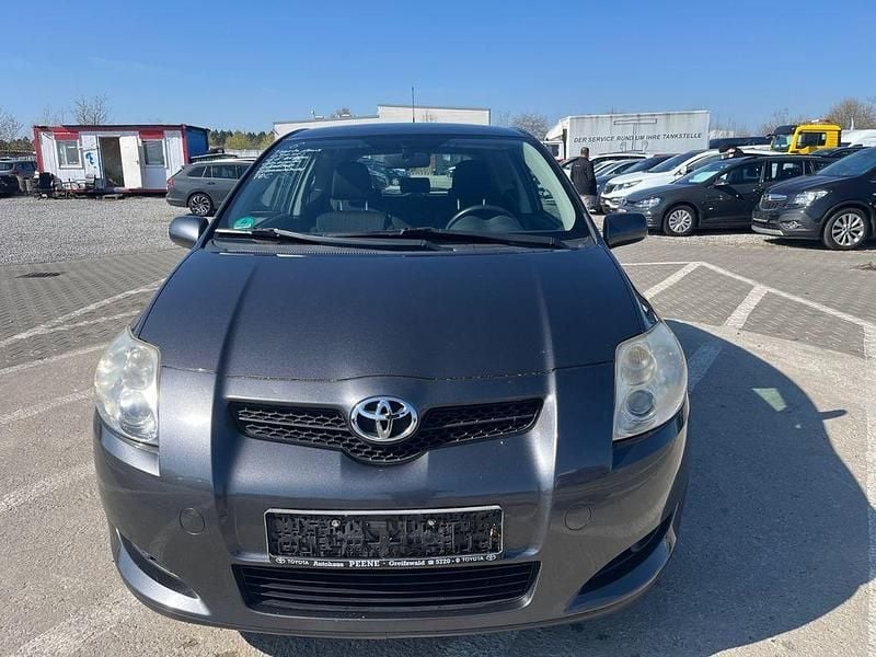 Gebraucht Toyota Auris Sol 124 PS (91 kW) 2007 Grau Kleinwagen
