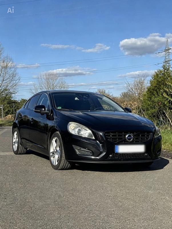 Gebraucht Volvo S60 163 PS (119 kW) 2011 Schwarz Limousine