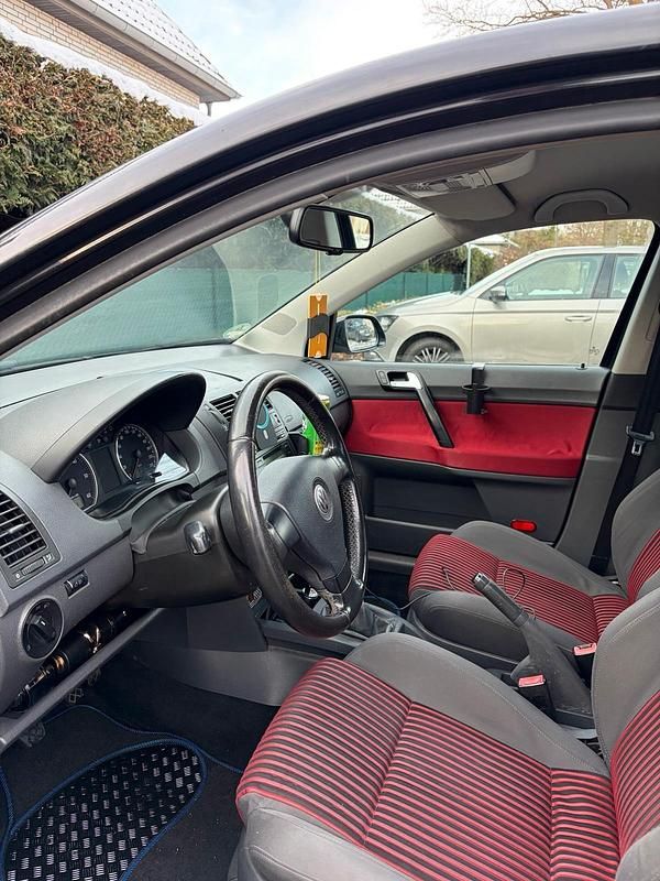 Gebraucht VW Polo 101 PS (74 kW) 2006 Schwarz Kleinwagen