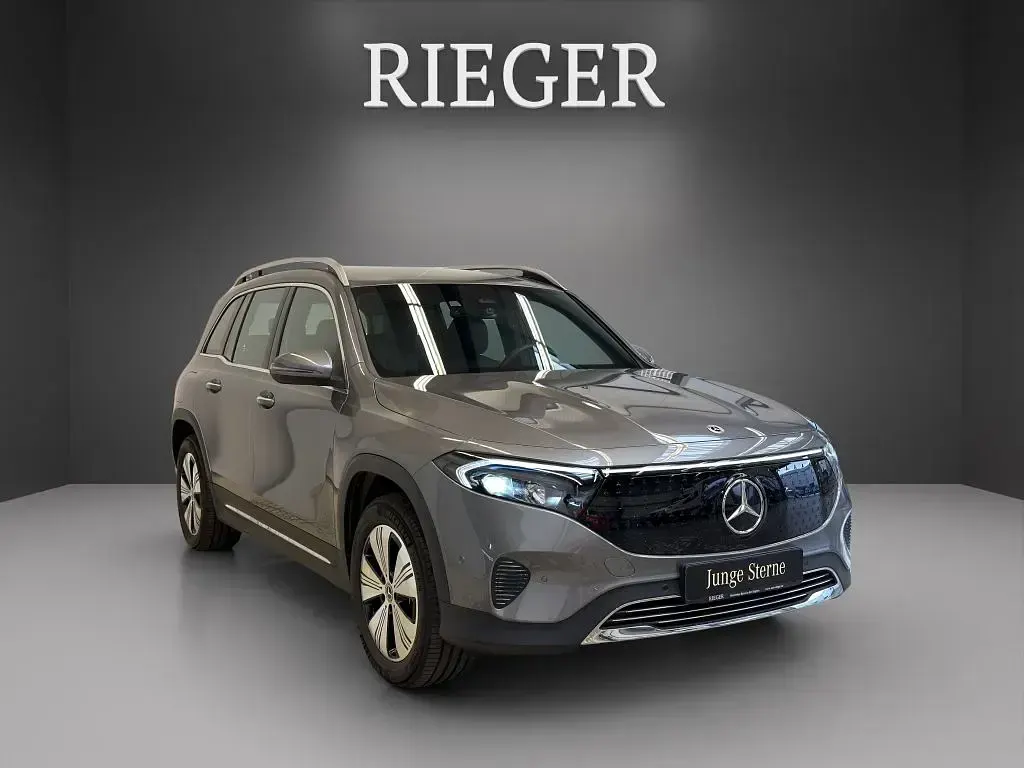 Gebraucht Mercedes EQB350 Advanced Plus 214 kW (292 PS) 2024 Grau SUV
