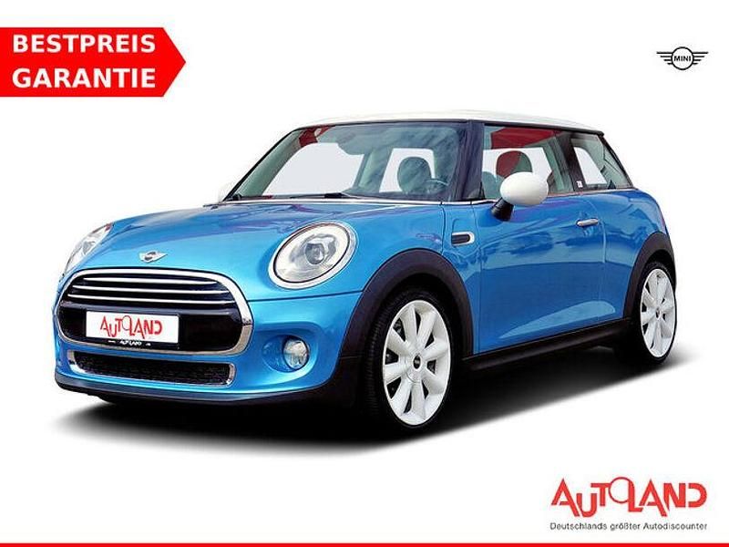 Electric blue metallic (metallic) Gebraucht 2018 Mini Cooper Chili Kleinwagen | 16.950 € (Etwas zu teuer) - Bild 1/4