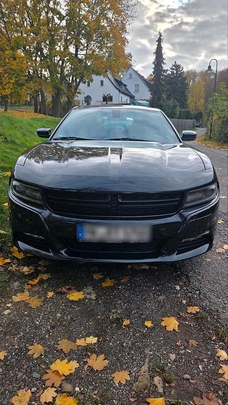 Schwarz Gebraucht 2017 Dodge Charger Limousine | 28.000 € - Bild 1/4
