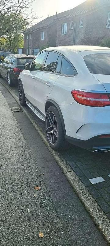 Gebraucht Mercedes GLE500 455 PS (334 kW) 2018 Weiß SUV