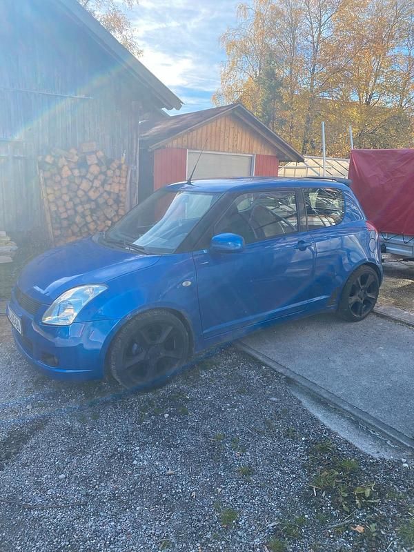 Blau Gebraucht 2006 Suzuki Swift Sport Kleinwagen | 850 € (Superpreis) - Bild 1/4