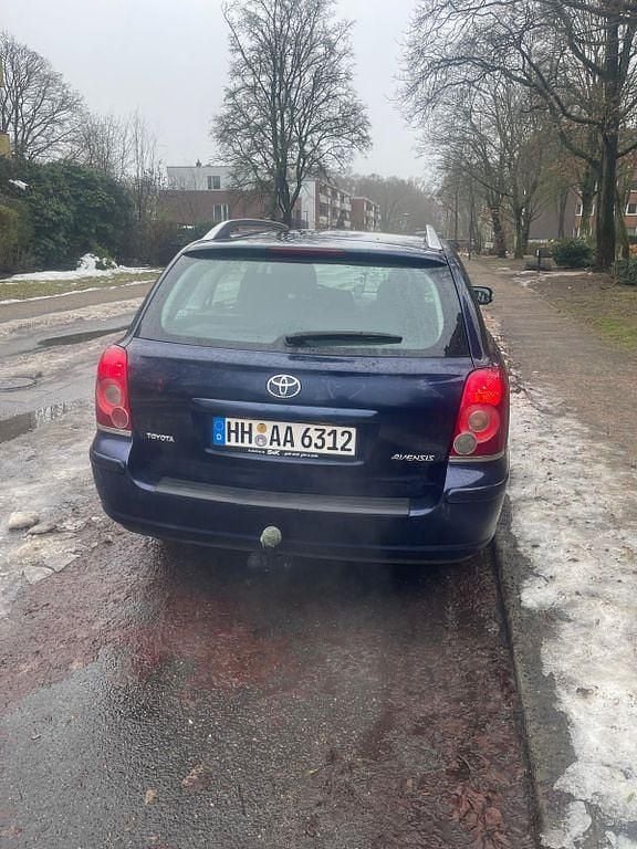 Gebraucht Toyota Avensis Executive 147 PS (108 kW) 2008 Kombi