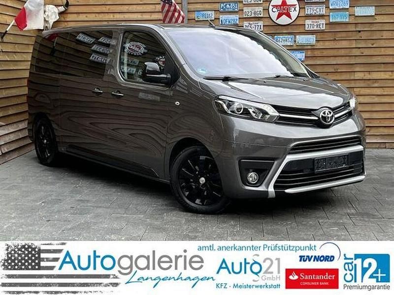 Basaltgrau Gebraucht 2023 Toyota Proace Executive Van | 42.900 € - Bild 1/4