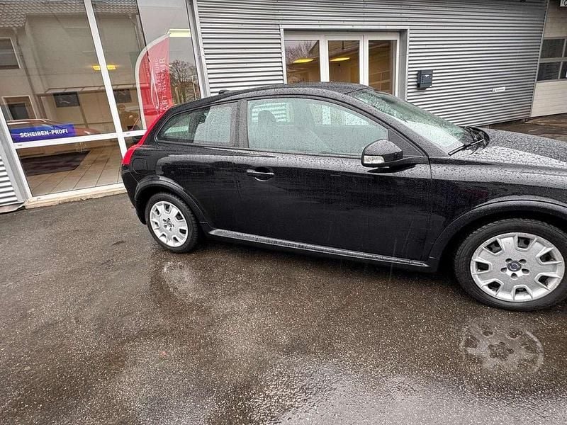 Gebraucht Volvo C30 Summum 114 PS (83 kW) 2010 Kleinwagen