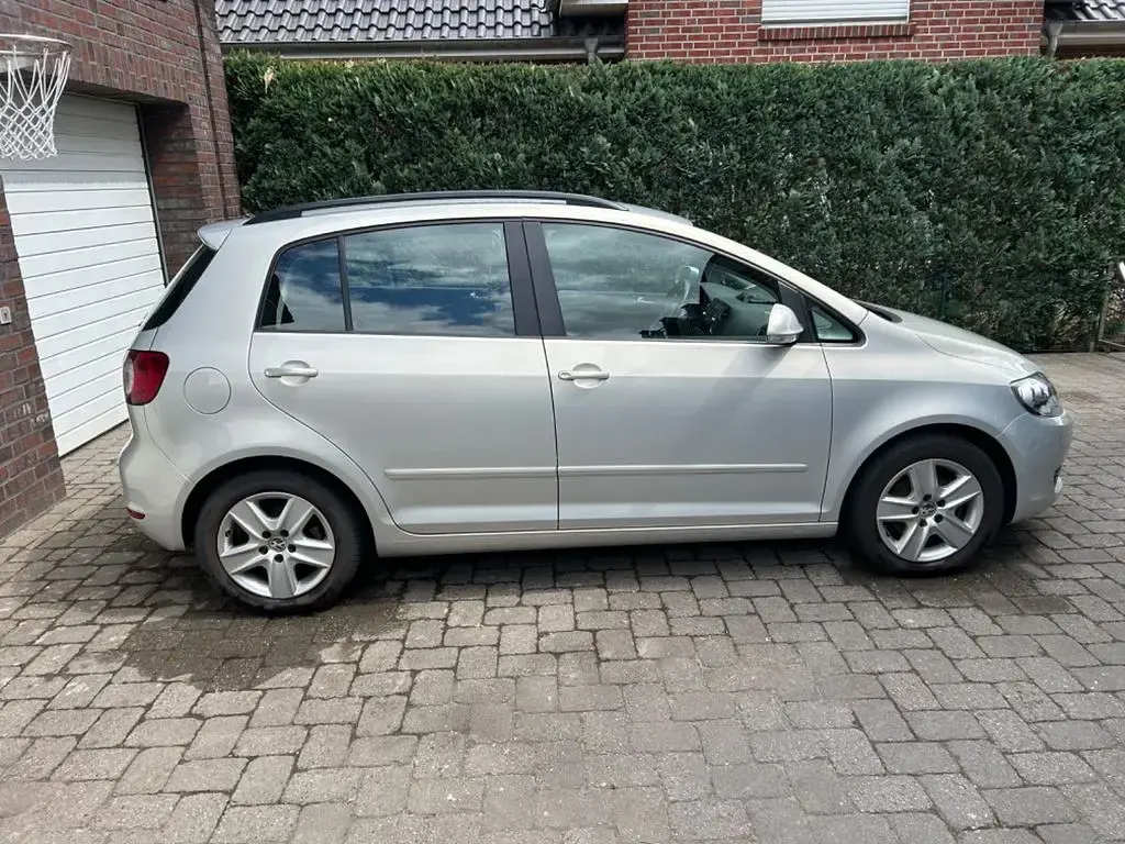 Gebraucht VW Golf Plus 122 PS (89 kW) 2009 Grau Van / Kleinbus