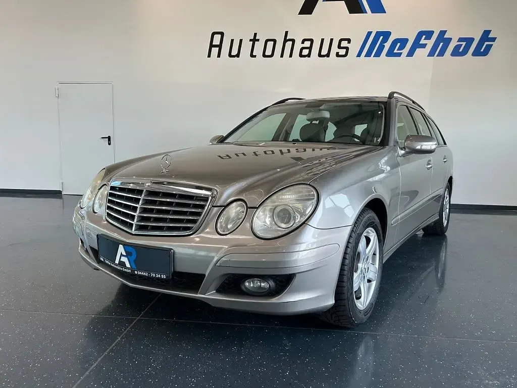 Gebraucht Mercedes E200 136 PS (100 kW) 2008 Silber Limousine