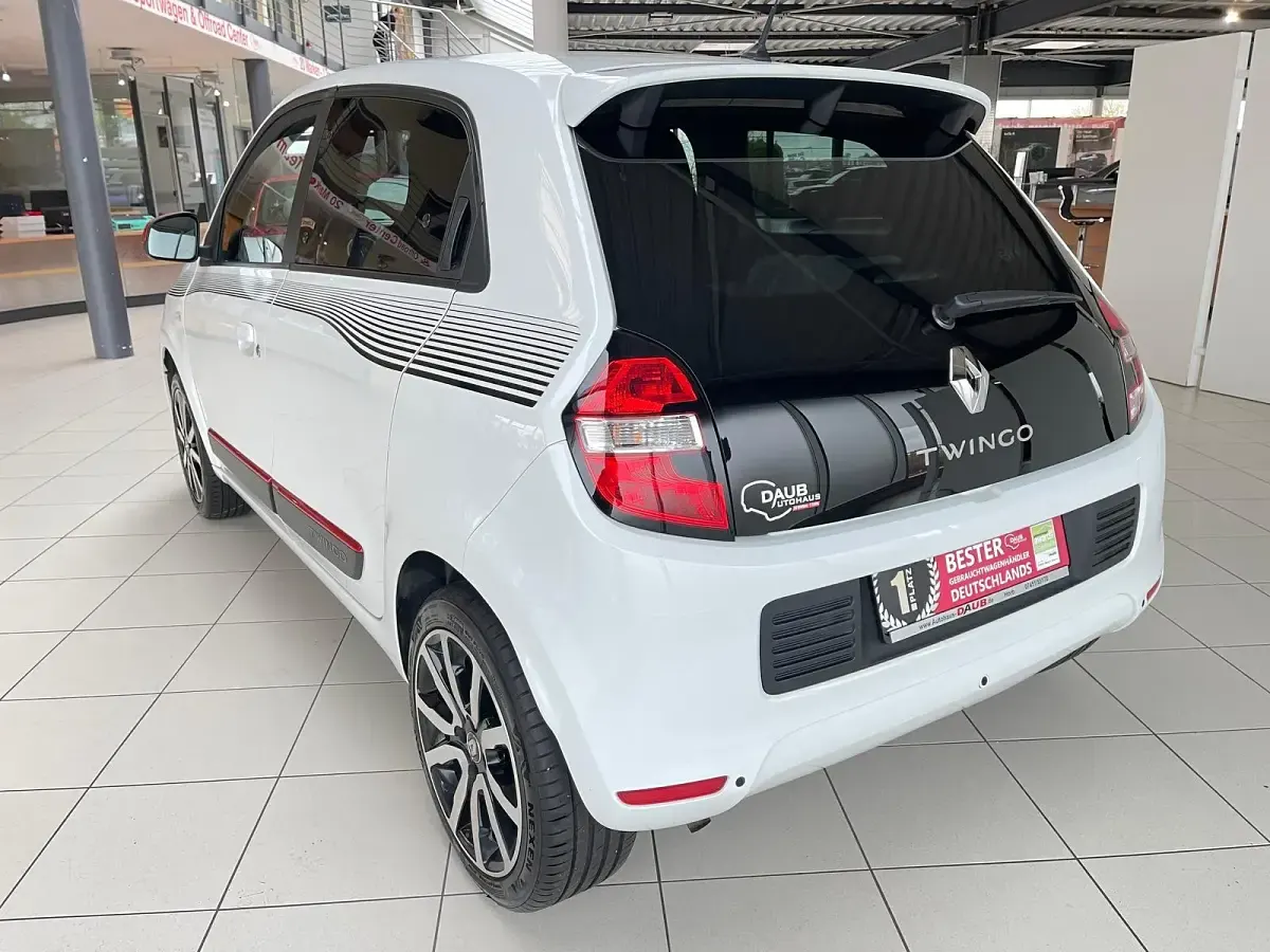 Gebraucht Renault Twingo SE 69 PS (50 kW) 2019 Weiß Kleinwagen