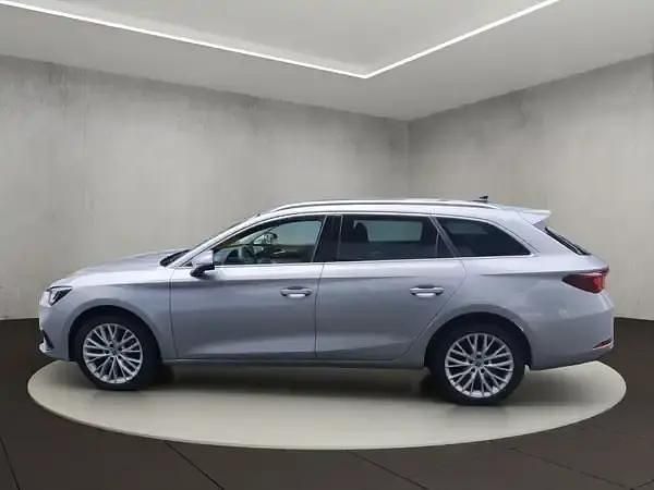 Gebraucht Seat Leon 150 PS (110 kW) 2023 Urban silber metallic Kombi
