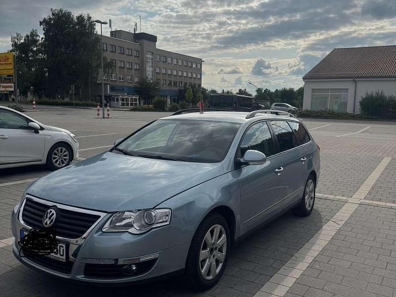 Gebraucht 2009 VW Passat Sportline Limousine | 5.000 € (Etwas zu teuer) - Bild 1/4