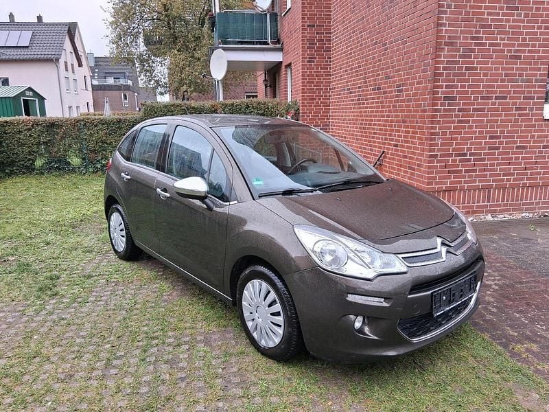 Braun Gebraucht 2014 Citroën C3 Kleinwagen | 3.898 € (Guter Preis) - Bild 1/4