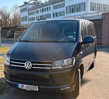 Blau Gebraucht 2016 VW Caravelle Van / Kleinbus | 16.990 € (Guter Preis) - Bild 1/4