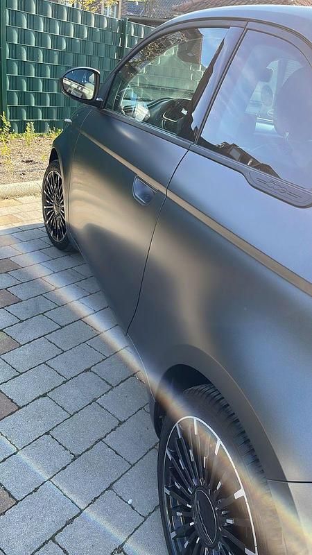 Gebraucht 2021 Fiat 500e Kleinwagen | 15.599 € (Superpreis) - Bild 1/4