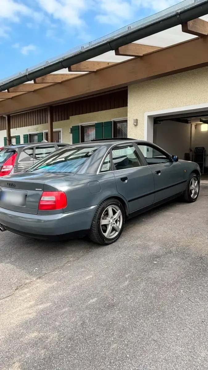 Gebraucht Audi A4 163 PS (119 kW) 1998 Limousine