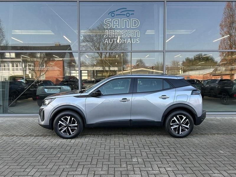 Gebraucht Peugeot e-2008 100 kW (136 PS) 2024 Artense grau metallic SUV