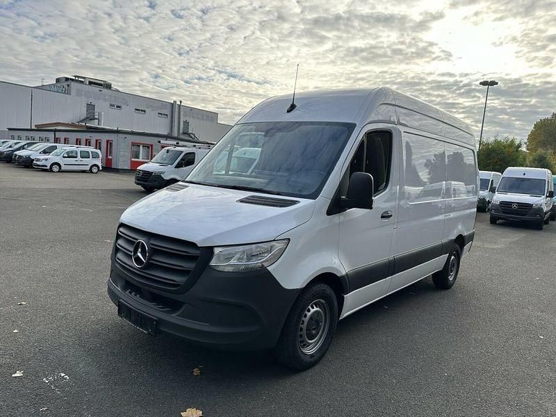 Gebraucht Mercedes Sprinter 170 PS (125 kW) 2021 Arktikweiss Van